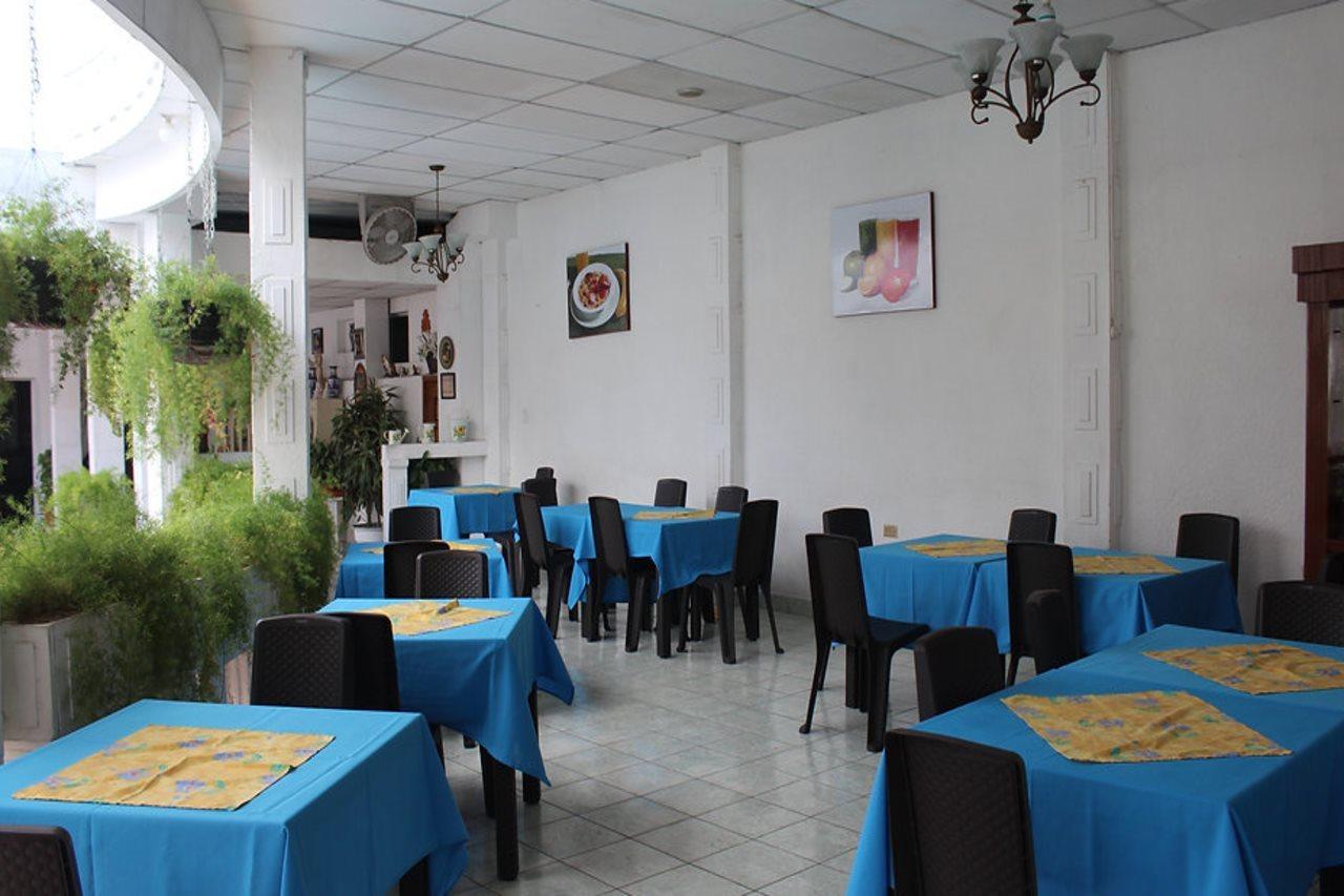 Hotel Grecia Real San Salvador Exteriér fotografie
