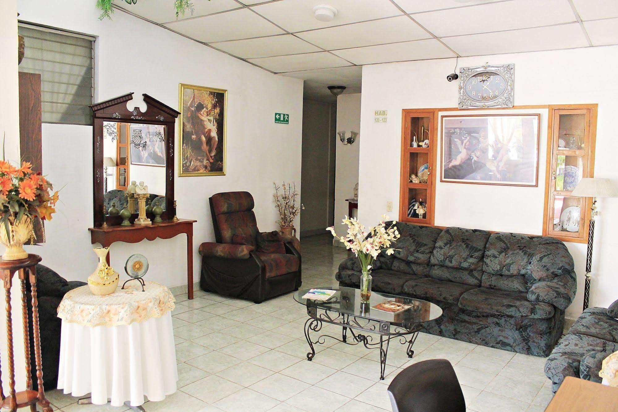 Hotel Grecia Real San Salvador Exteriér fotografie