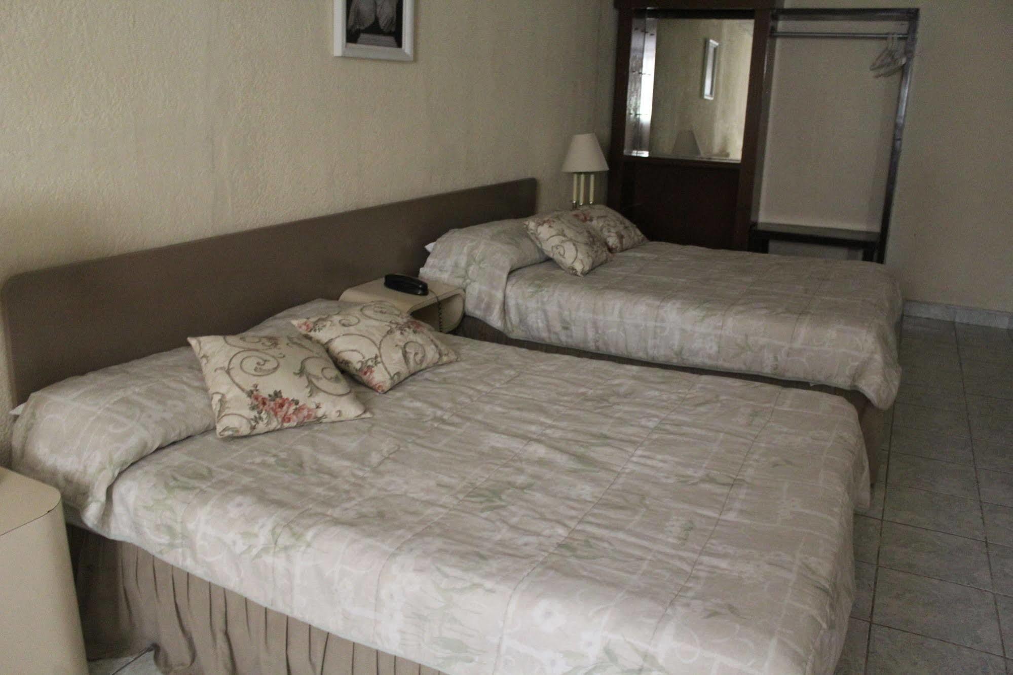 Hotel Grecia Real San Salvador Exteriér fotografie