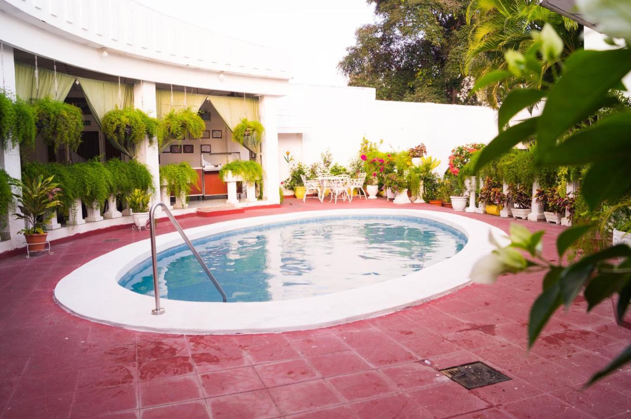 Hotel Grecia Real San Salvador Exteriér fotografie